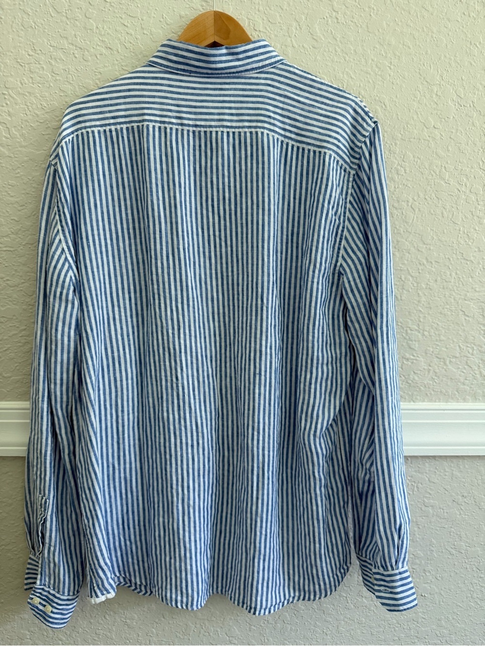 Thomas Pink Men’s 100% Linen Blue White Striped Shirt | Size: L | NWT - Picture 6 of 9